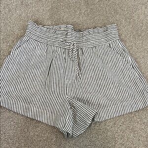 a new day Striped High Waist Shorts in Black and White